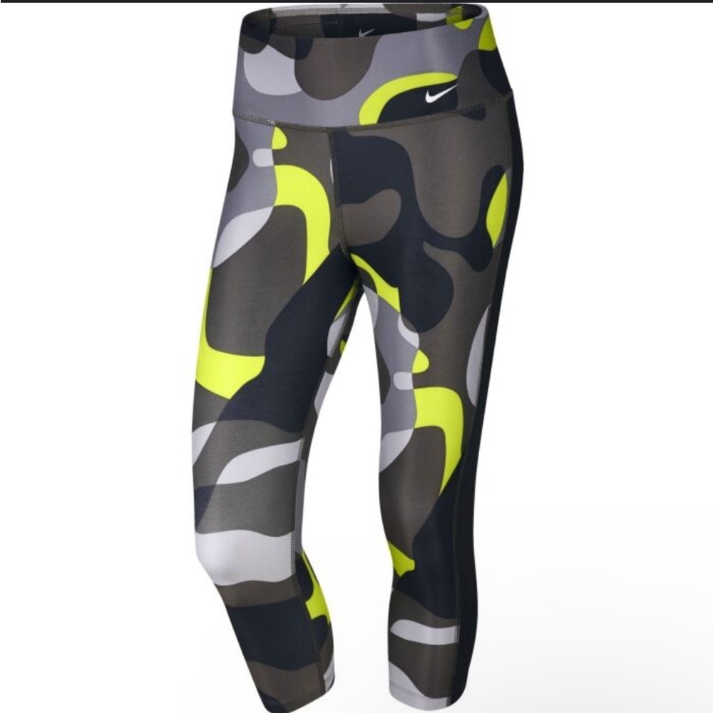 Nike Dri-fit Camo Cropped Leggings